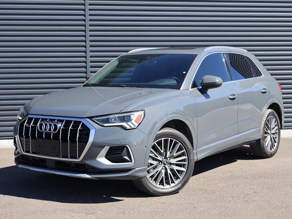 2021 AUDI Q3