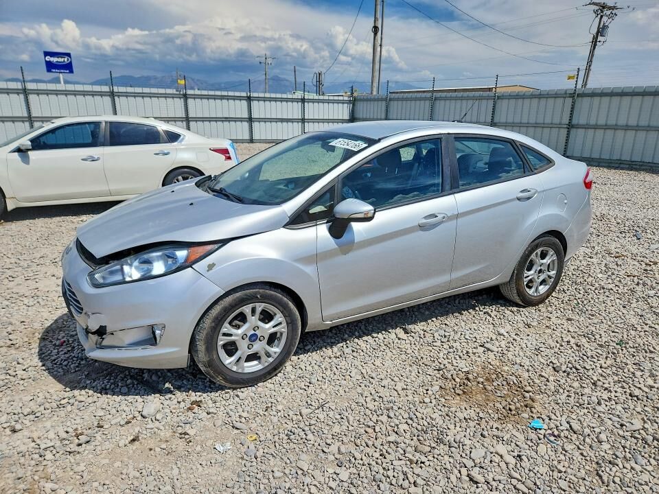 2015 FORD Fiesta