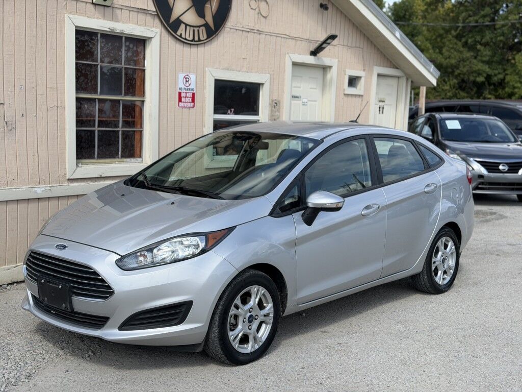 2014 FORD Fiesta