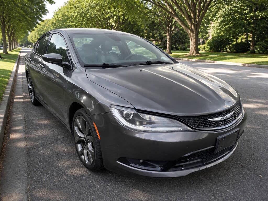 2016 CHRYSLER 200