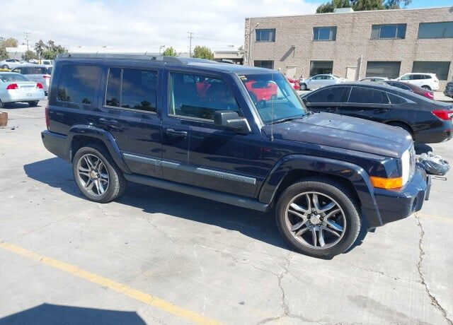 2008 JEEP Commander
