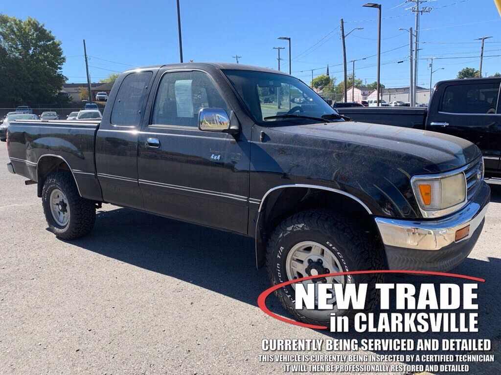 1995 TOYOTA T100