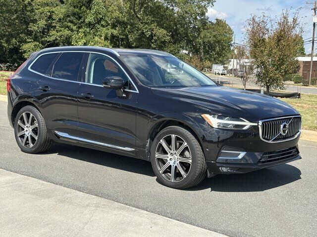 2021 VOLVO XC60