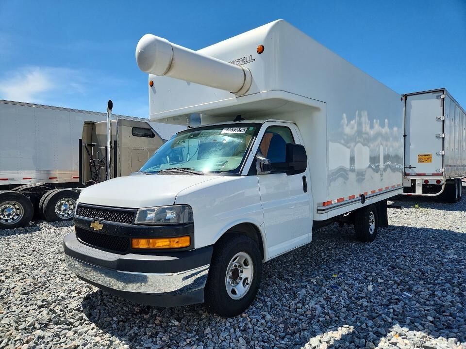 2021 CHEVROLET Express