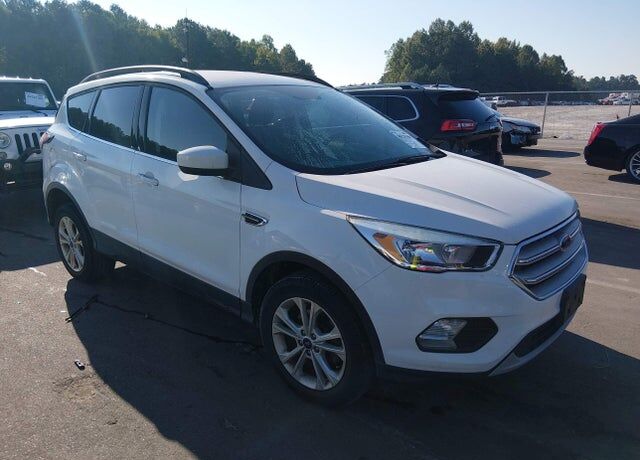 2018 FORD Escape