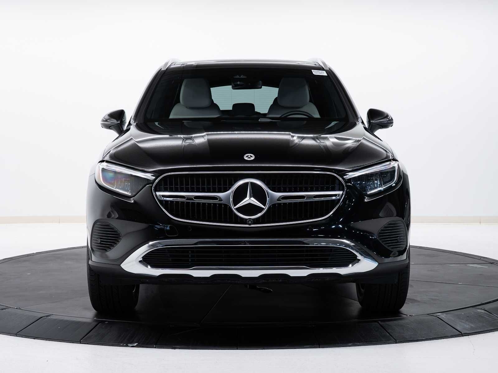 2025 Mercedes-Benz GLC-Class