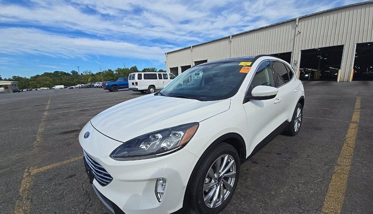 2022 FORD Escape