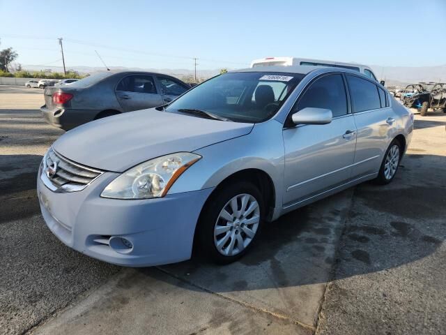 2011 NISSAN Altima