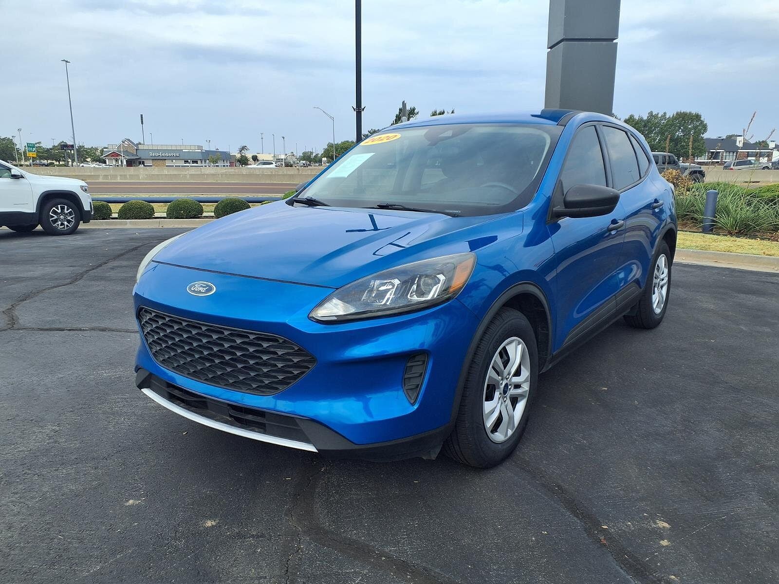 2020 FORD Escape