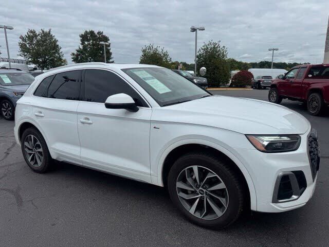 2022 AUDI Q5