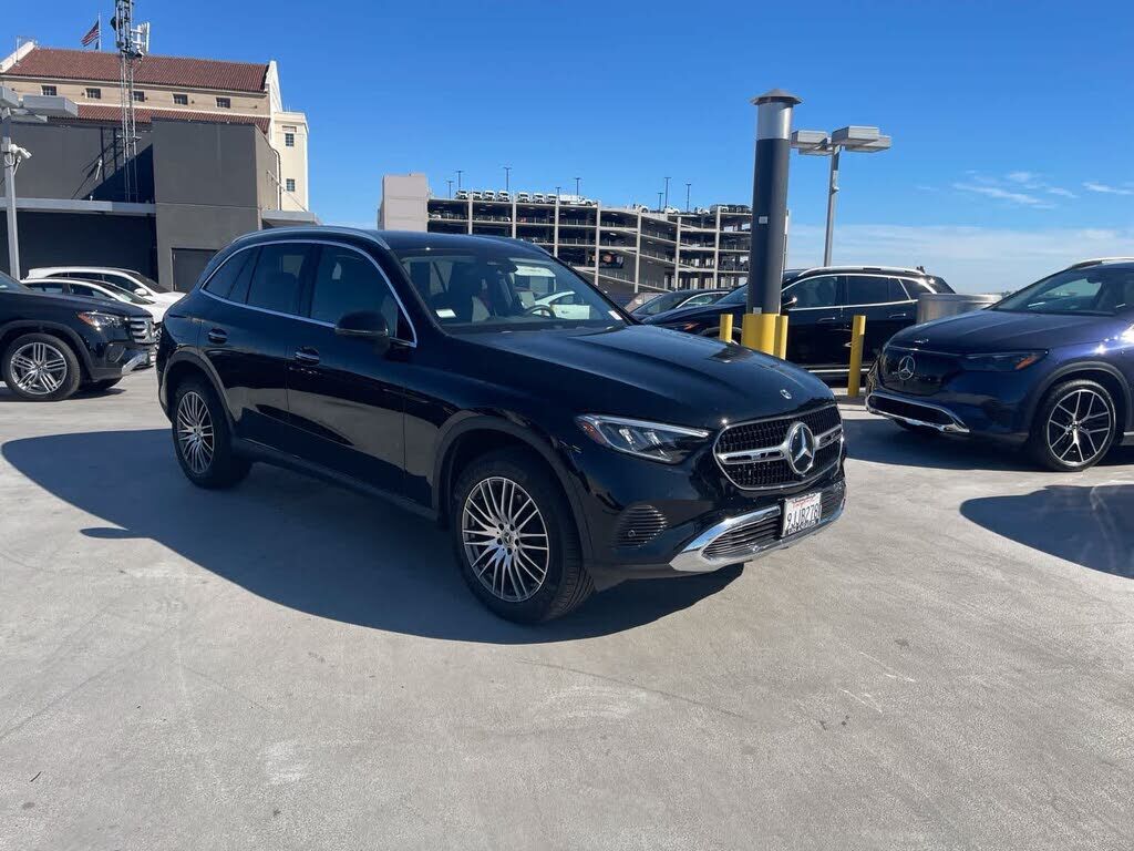 2023 Mercedes-Benz GLC-Class