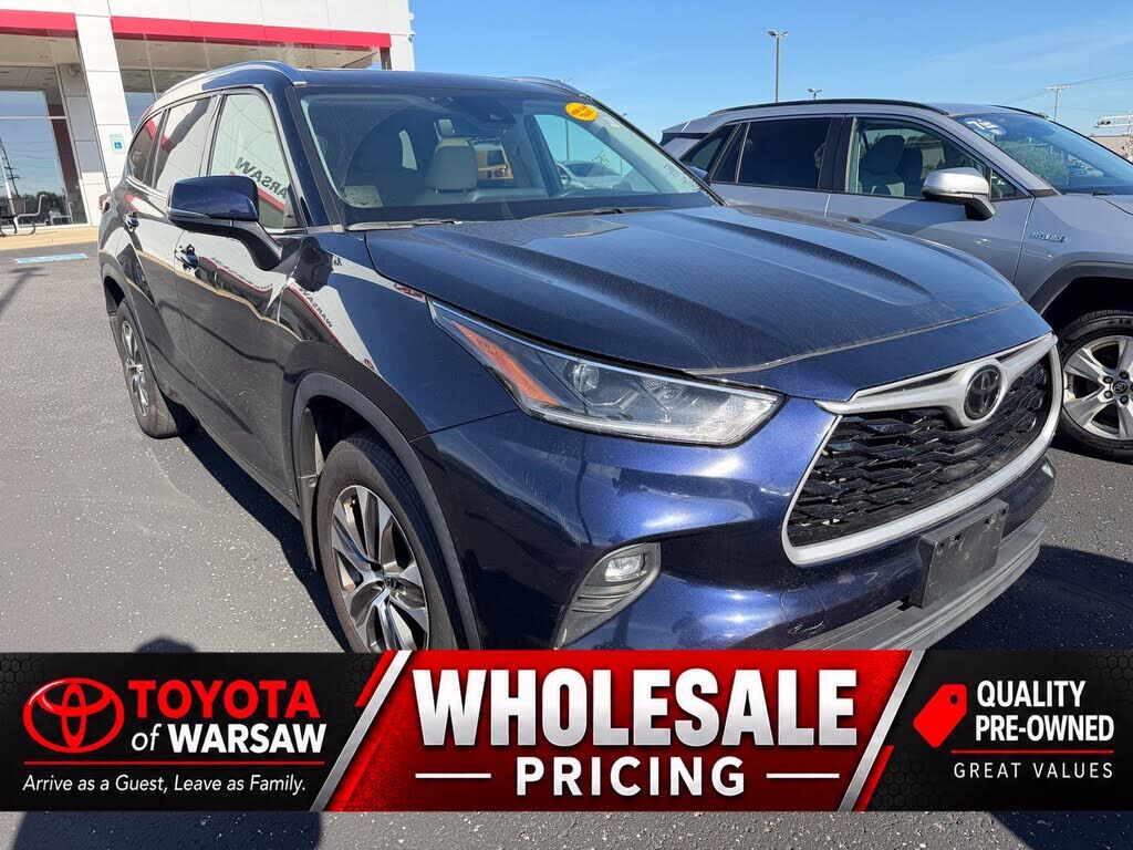 2021 TOYOTA Highlander