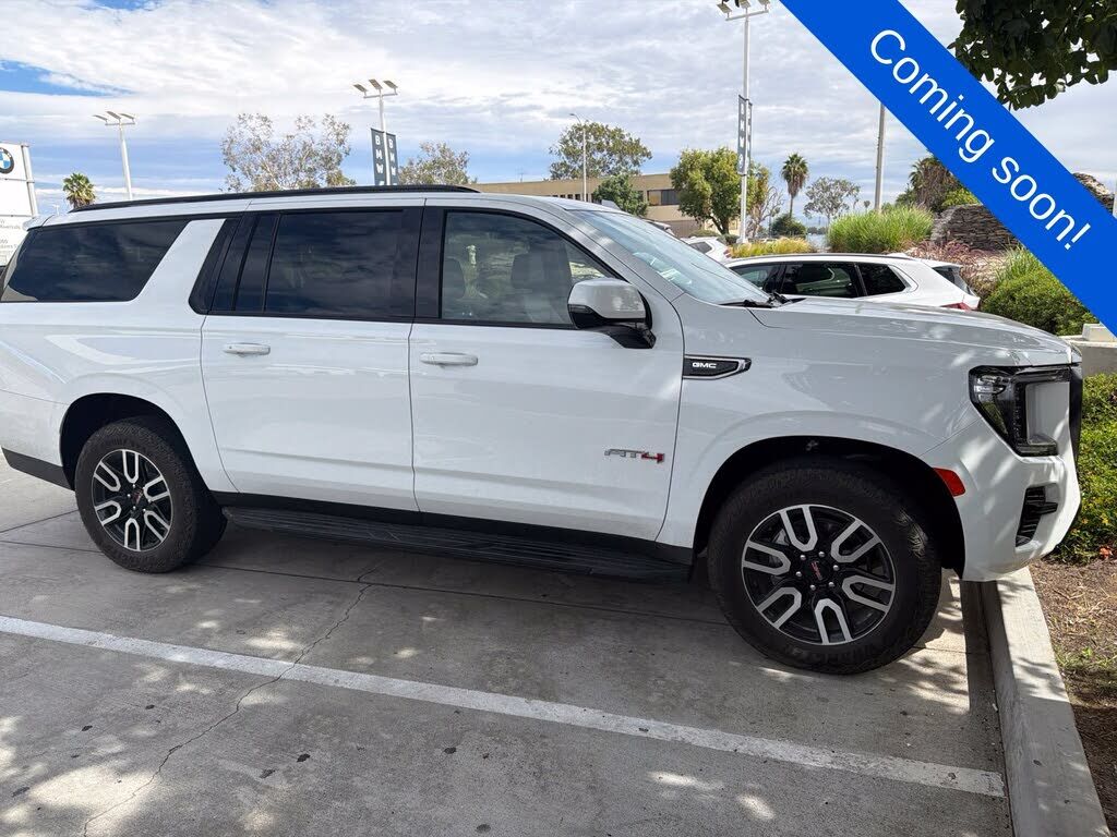 2023 GMC Yukon XL