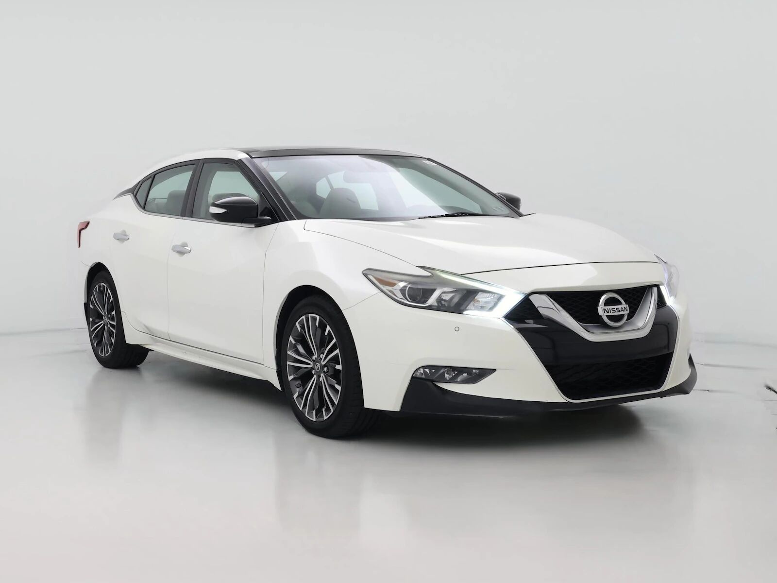 2016 NISSAN Maxima