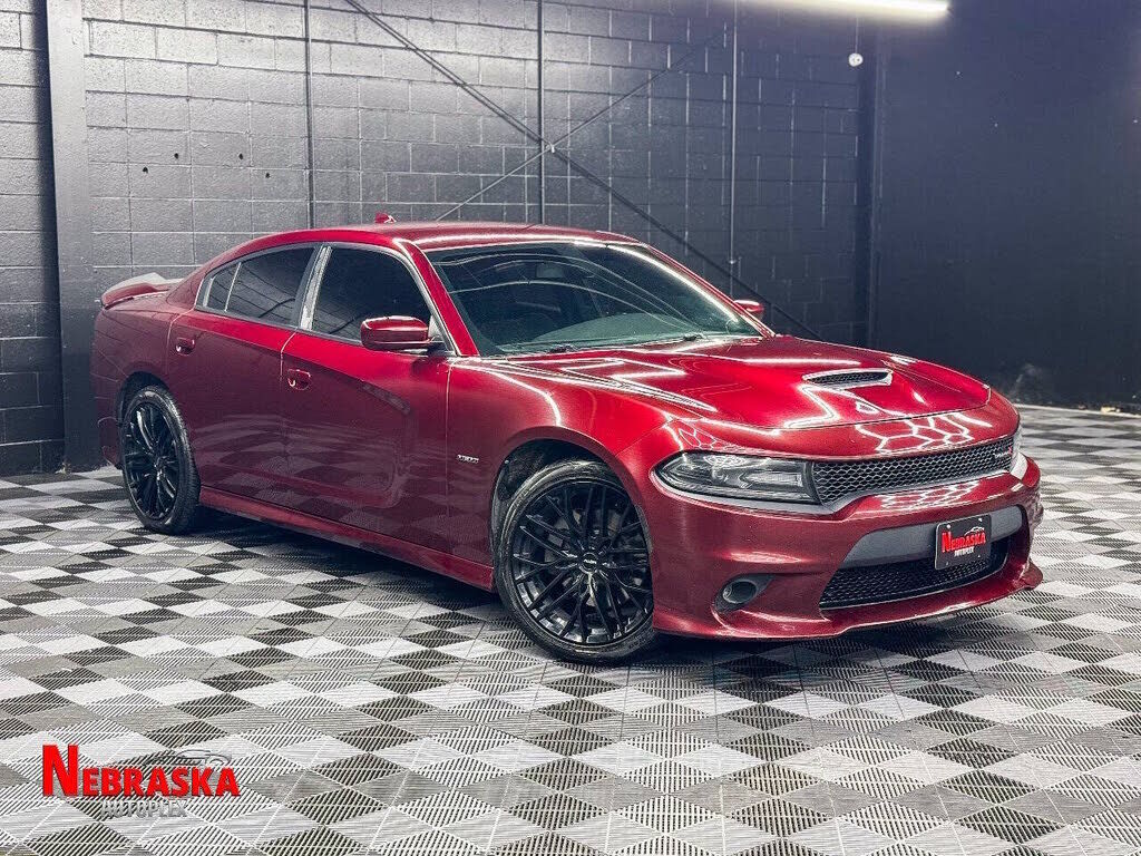 2019 DODGE Charger