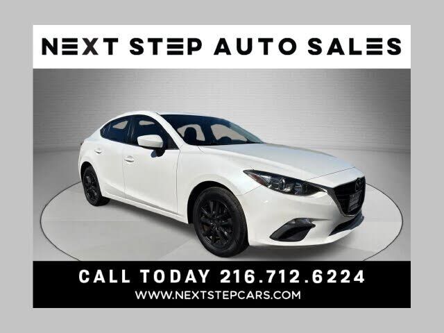 2016 MAZDA Mazda3