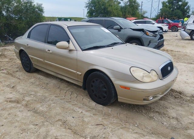 2004 HYUNDAI Sonata