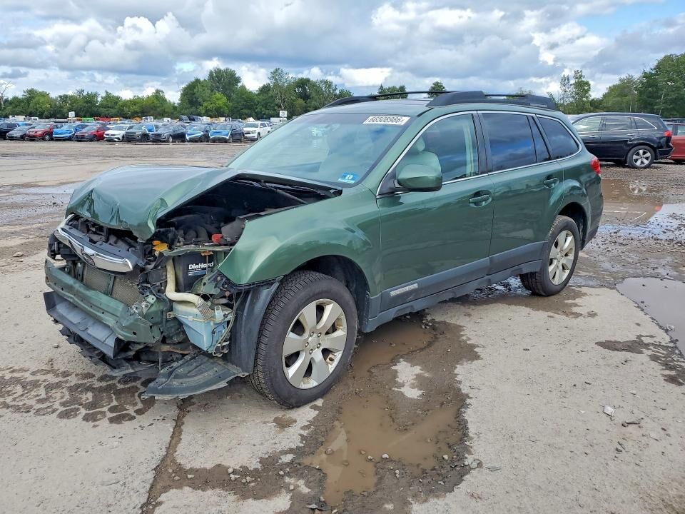 2012 SUBARU Outback
