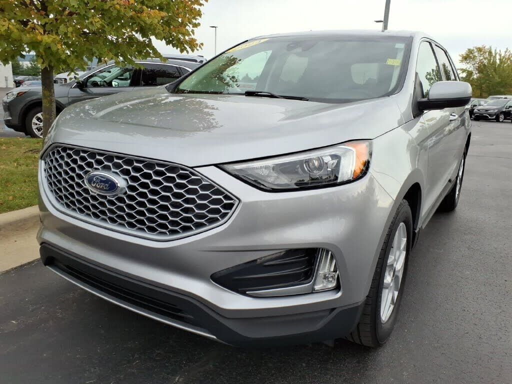 2024 FORD Edge