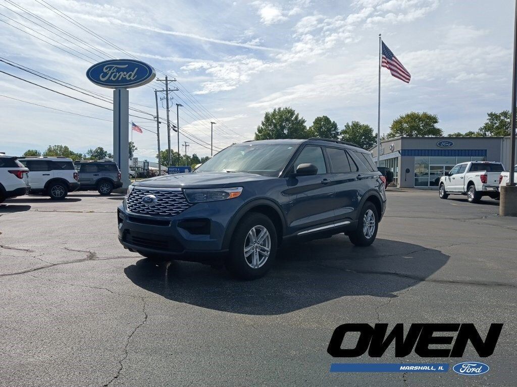 2021 FORD Explorer