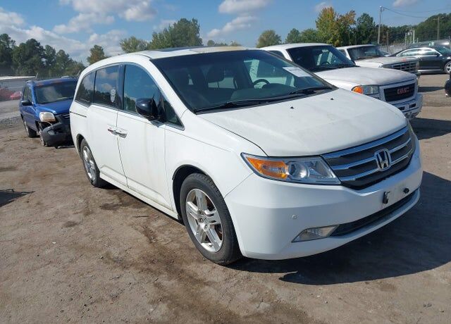 2011 HONDA Odyssey