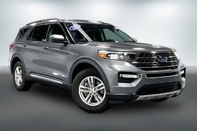 2021 FORD Explorer
