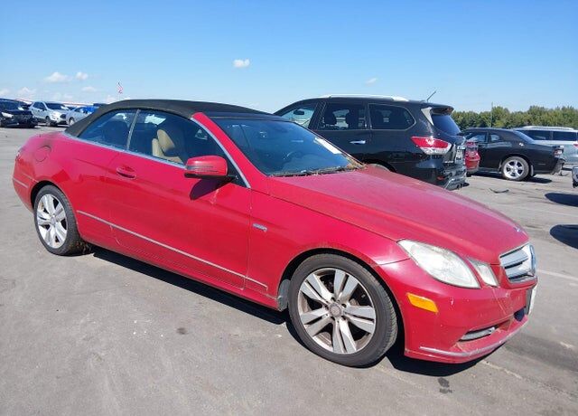 2012 MERCEDES-BENZ E-Class