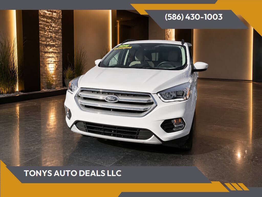 2018 FORD Escape