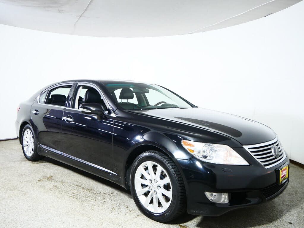 2011 LEXUS LS