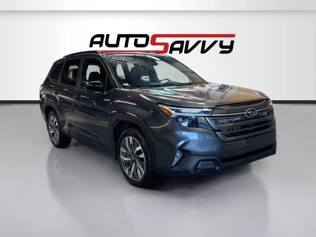2025 SUBARU Forester