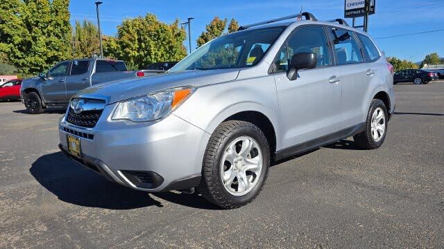 2016 SUBARU Forester