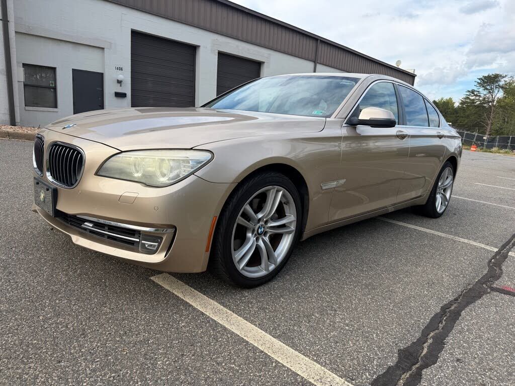 2013 BMW 7 Series