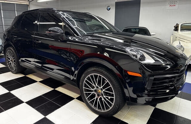 2020 PORSCHE Cayenne