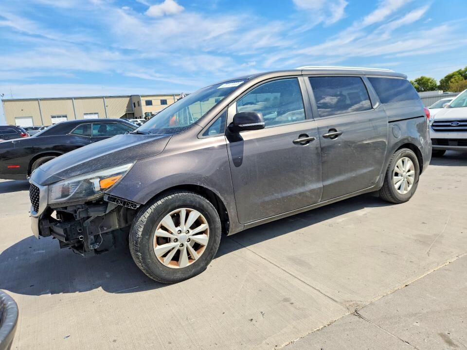 2016 KIA Sedona