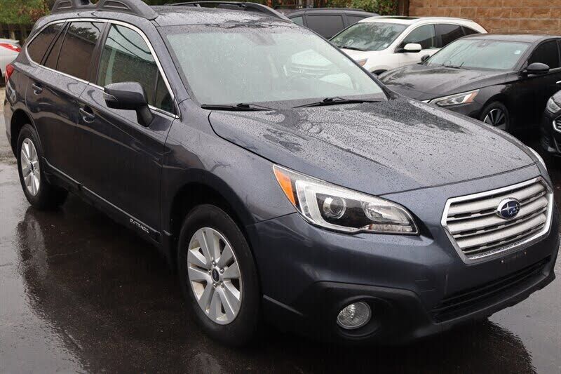 2017 SUBARU Outback