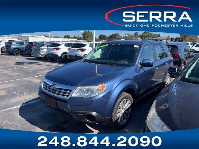 2011 SUBARU Forester