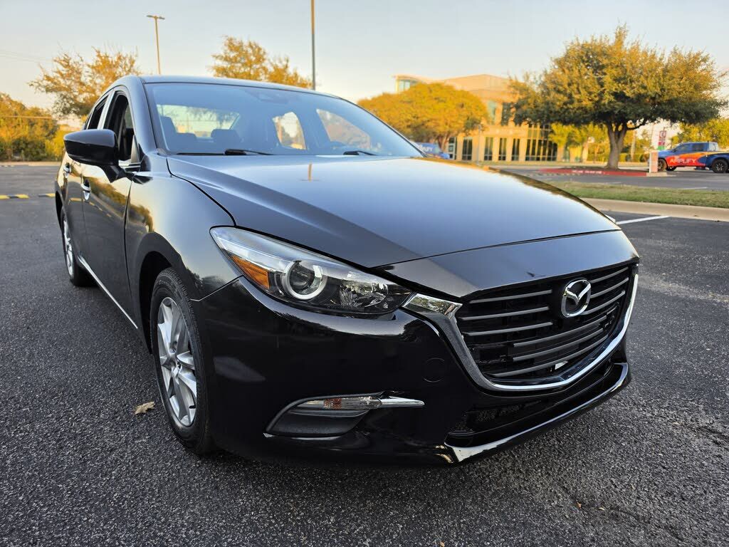 2018 MAZDA Mazda3
