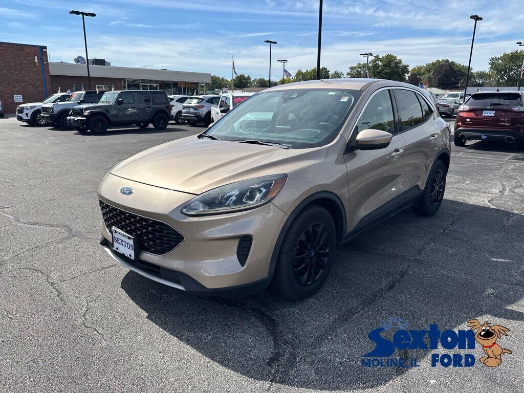 2020 FORD Escape