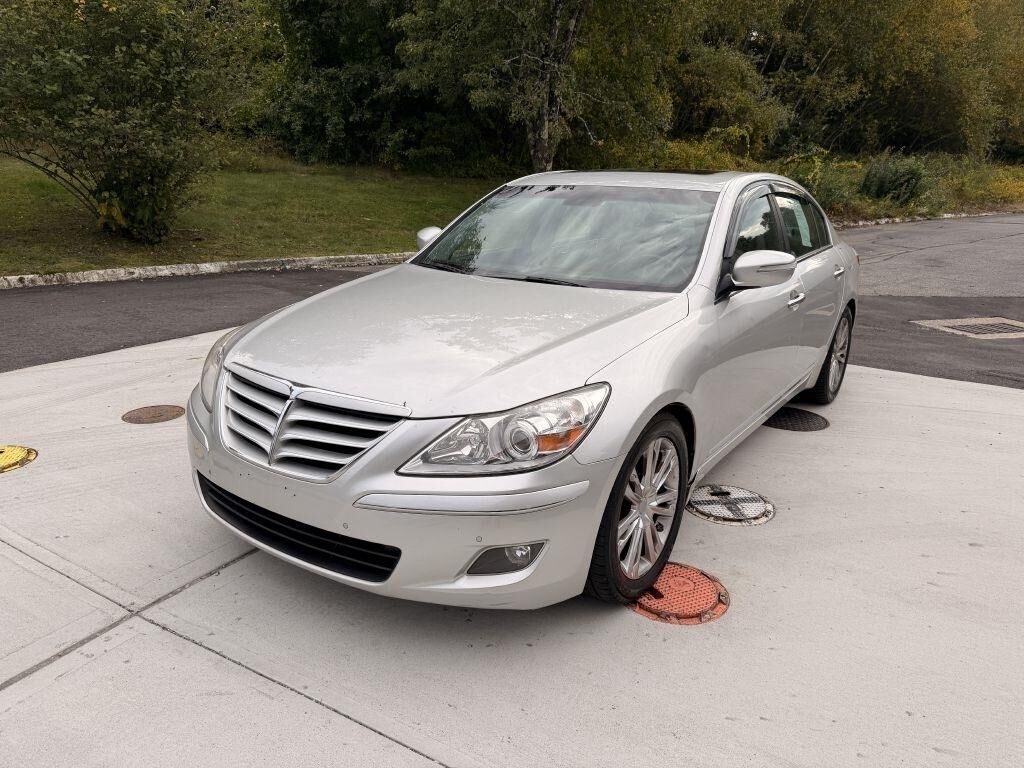 2009 HYUNDAI Genesis