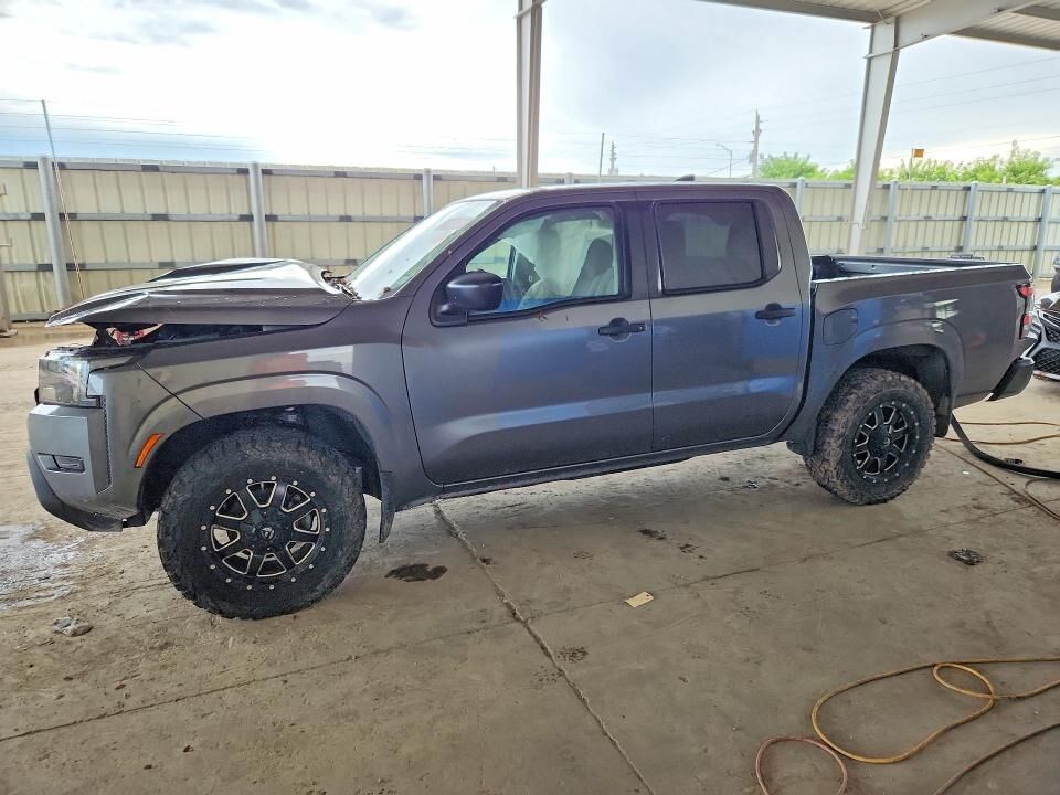 2022 NISSAN Frontier
