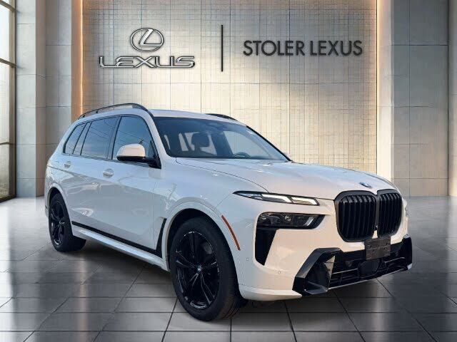 2023 BMW X7