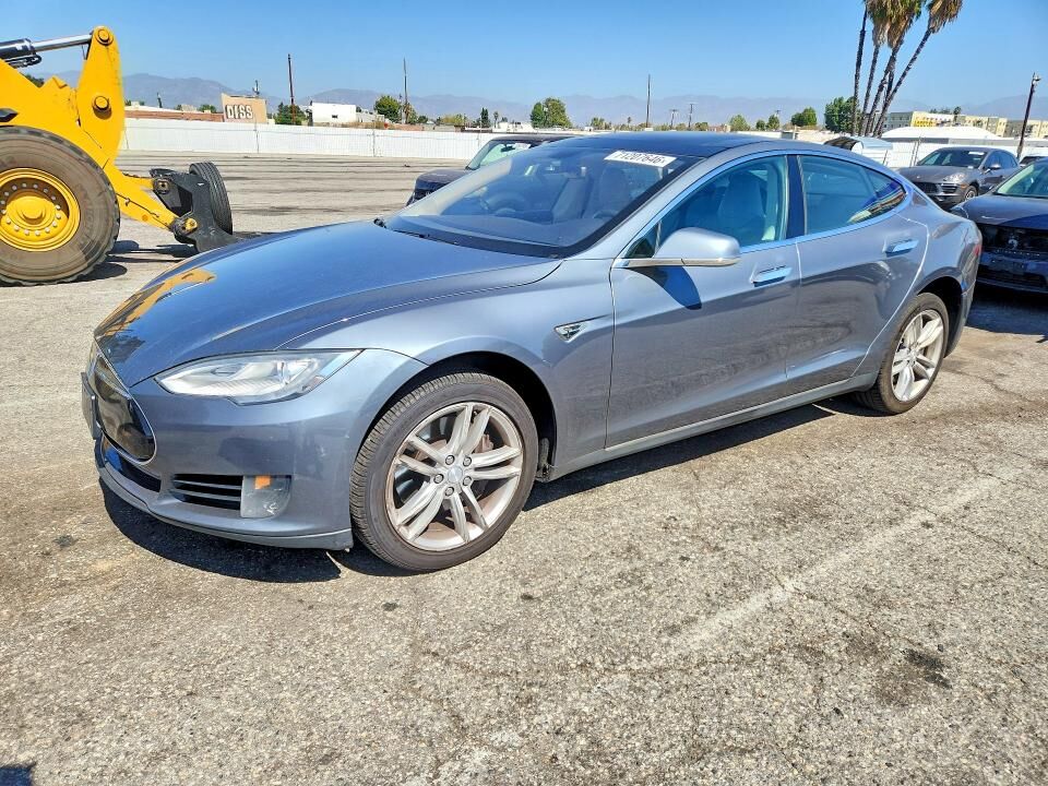 2013 TESLA Model S