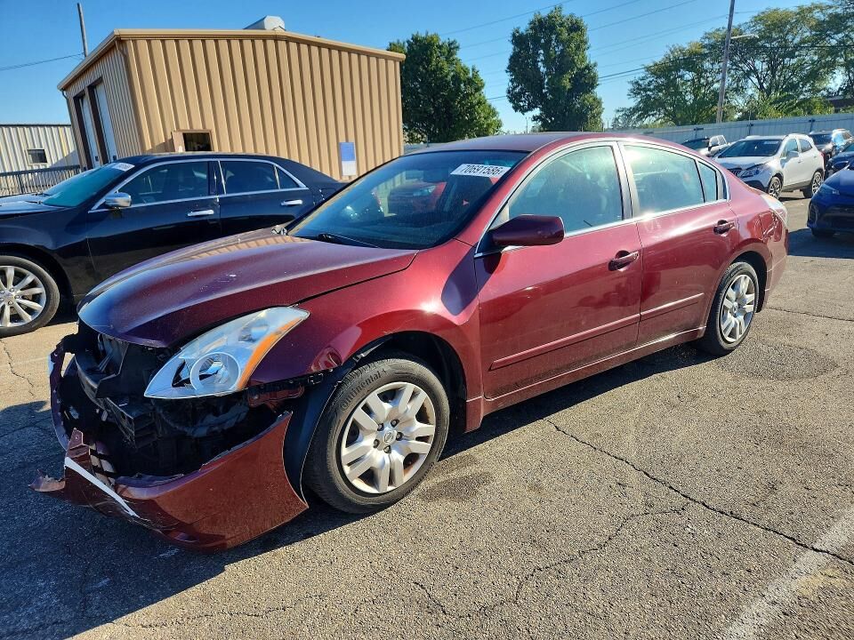 2011 NISSAN Altima