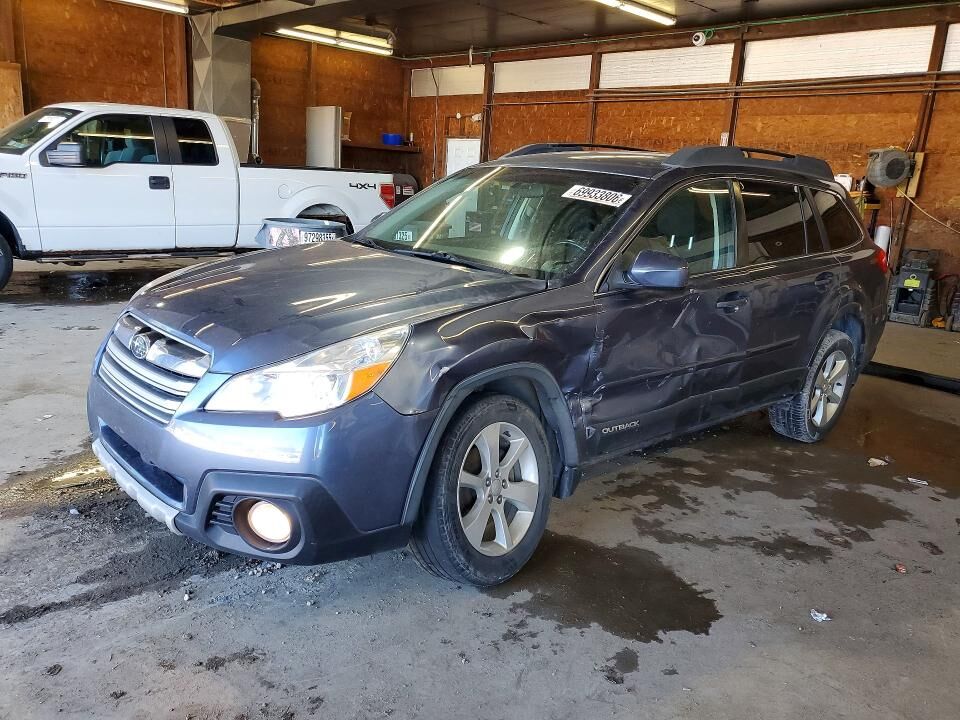2014 SUBARU Outback