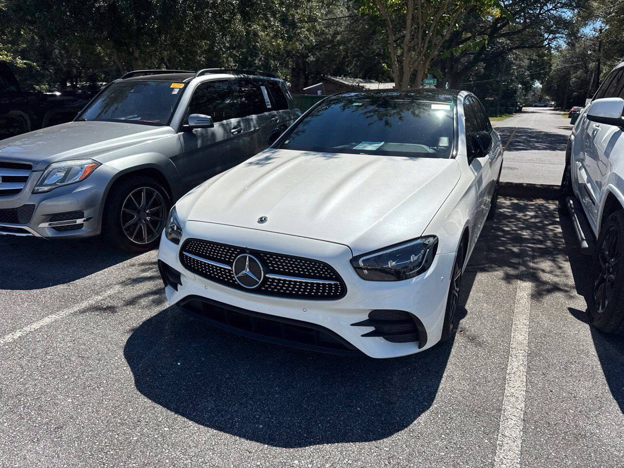 2022 MERCEDES-BENZ E-Class