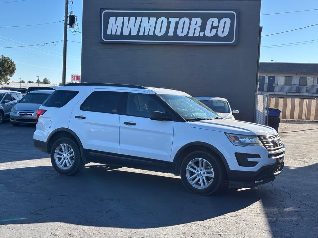 2016 FORD Explorer