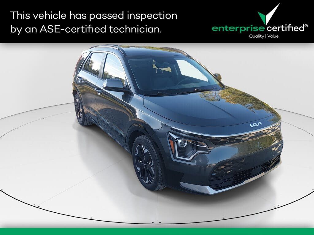 2023 KIA Niro