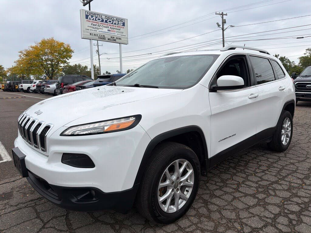 2017 JEEP Cherokee