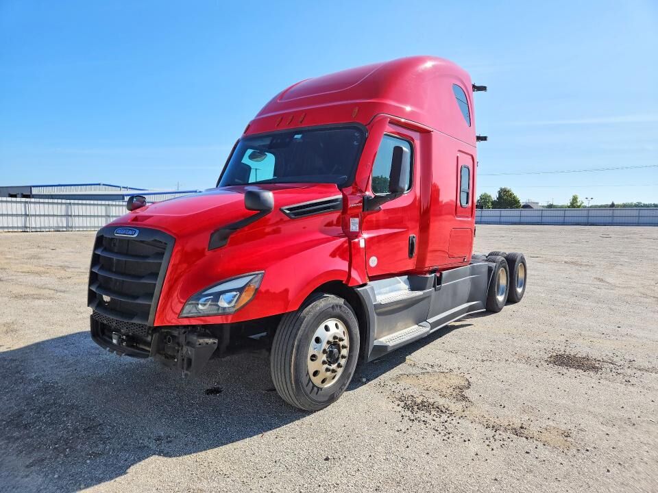 2022 FREIGHTLINER New Cascadia 126" Sleepercab