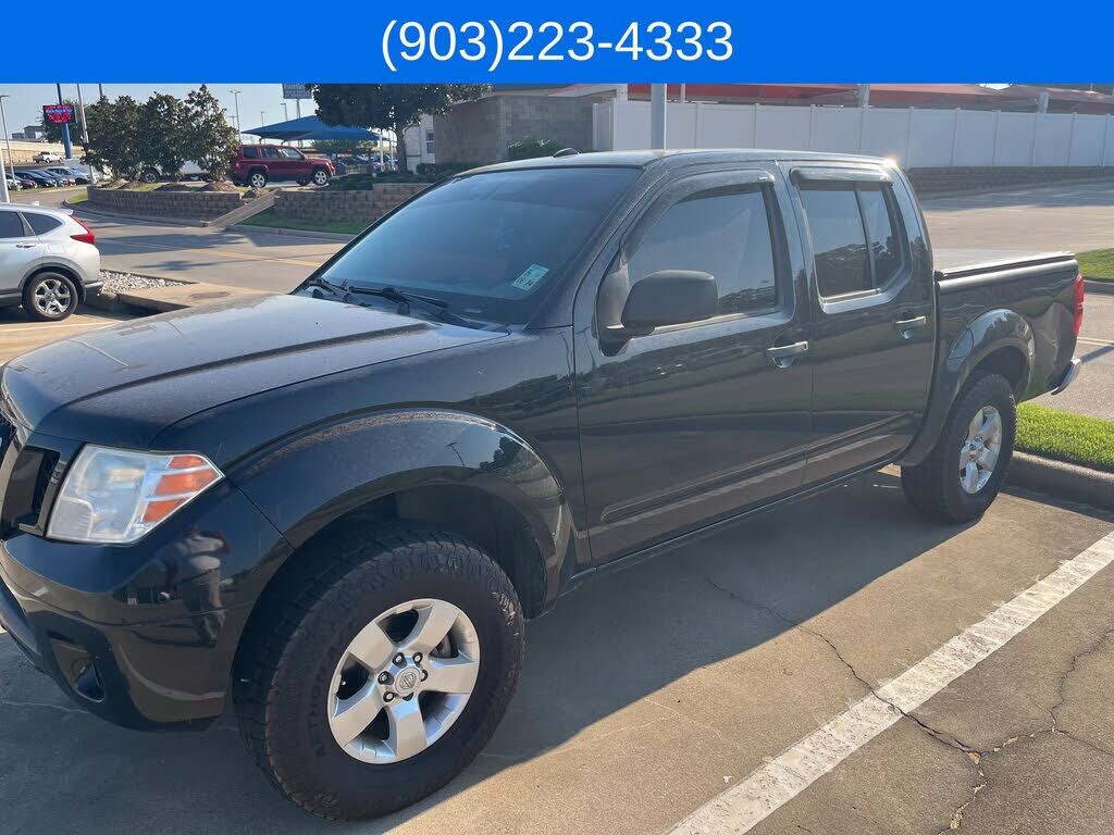 2012 NISSAN Frontier